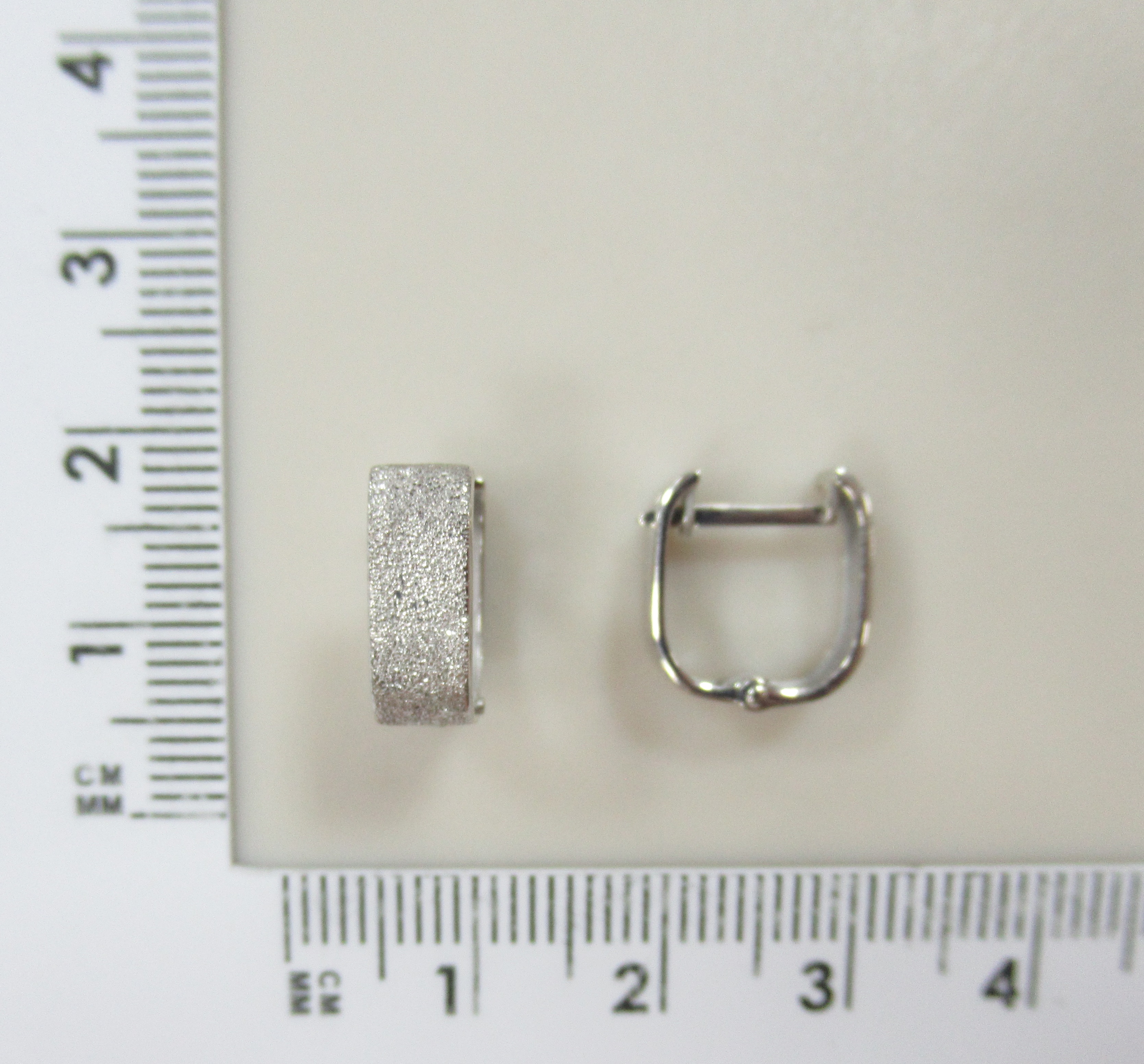 10519-000638 Серьги (Au 585)